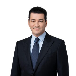 https://www.dtcperspectives.com/wp-content/uploads/2023/12/190806_AEI_ScottGottlieb_005_cropped-1-320x320.jpg